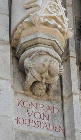 Mittelalterliche Skulptur in Köln, oft als Autofellatio gedeutet